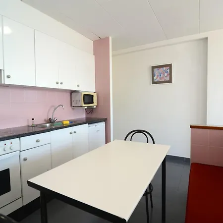 In Spain With Beachfront & Pool Access L'Estartit