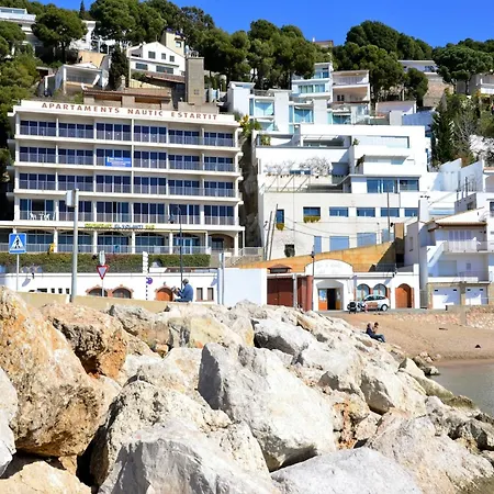 Holiday home In Spain With Beachfront & Pool Access L'Estartit